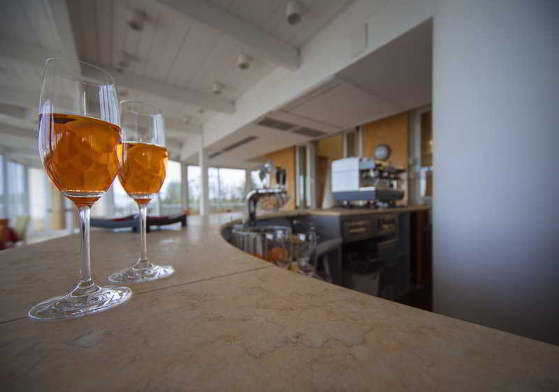 ไอบิส สไตล์ บารี โจวินัซโซ Hotel โจวีนัซโซ ภายนอก รูปภาพ